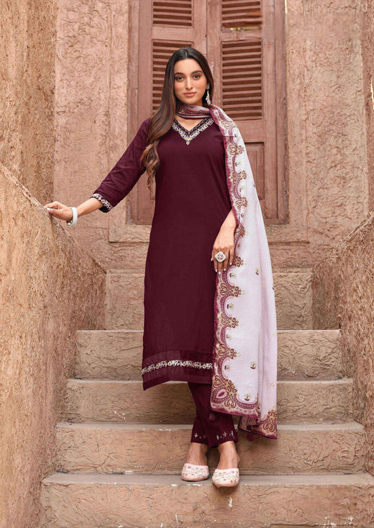 Make It Yours
Custom-fit comfort in beautiful cotton prints and graceful border work 🎨👗