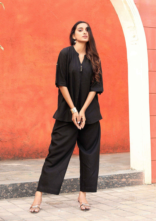 Unwind in Style
Feel the flow of rayon and the ease of a perfect fit — co-ord fashion made simple.