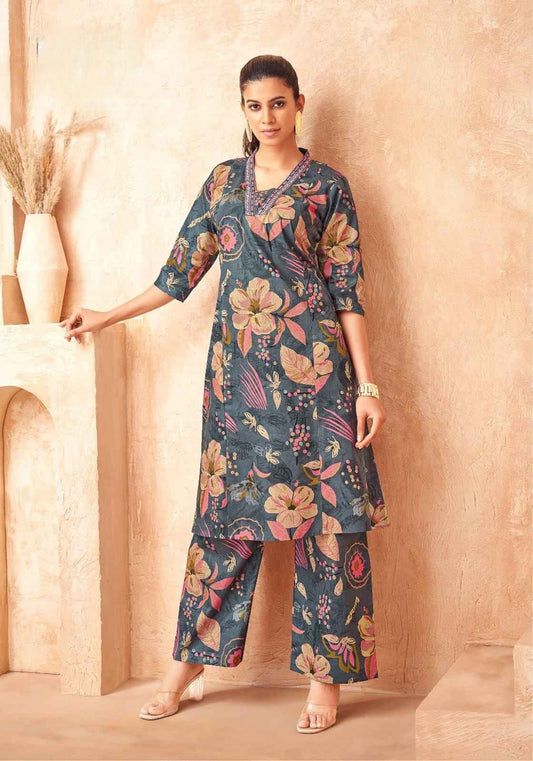 Simple. Stylish. Stunning. 🧡👚🌟